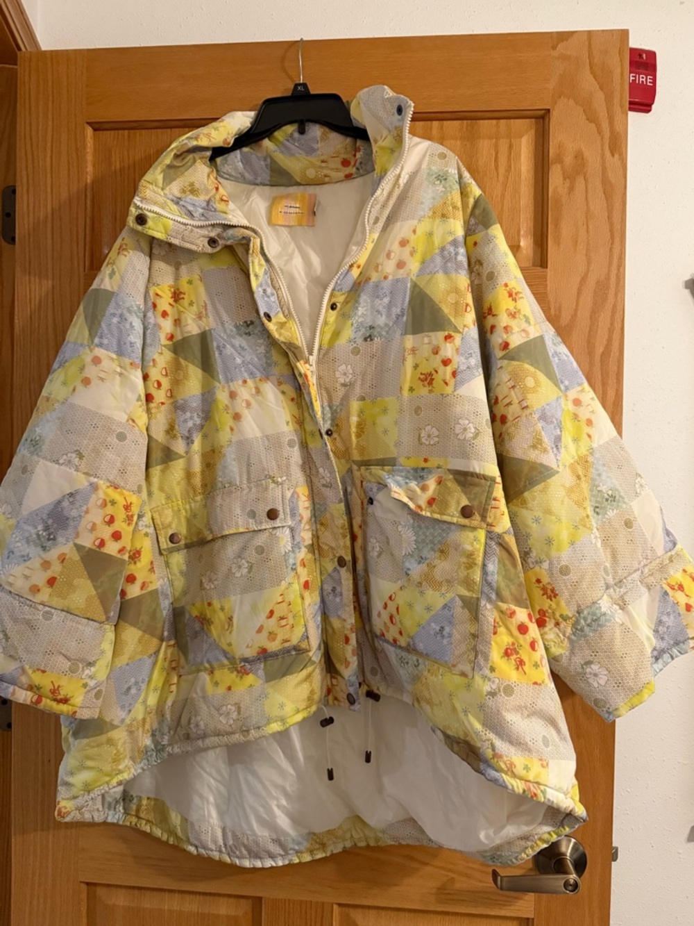 Yellow floral print patterned puffer fall/winter jacket women’s 3X plus XXXL